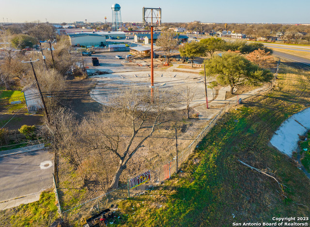 If you have additional questions regarding 1600 S GENERAL MCMULLEN DR  in San Antonio or would like to tour the property with us call 800-660-1022 and reference MLS# 1707582.