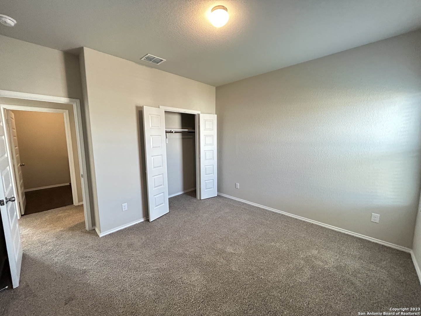 5143 SANDSTONE WAY, San Antonio, TX 78222