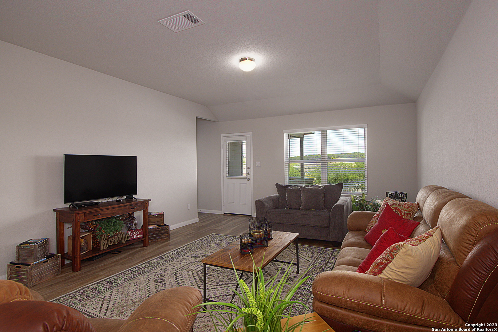 230 Holland Park, Schertz, TX 78108