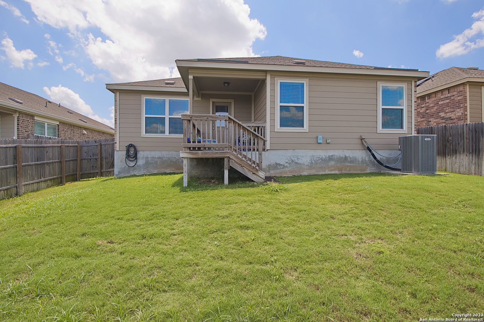 230 Holland Park, Schertz, TX 78108