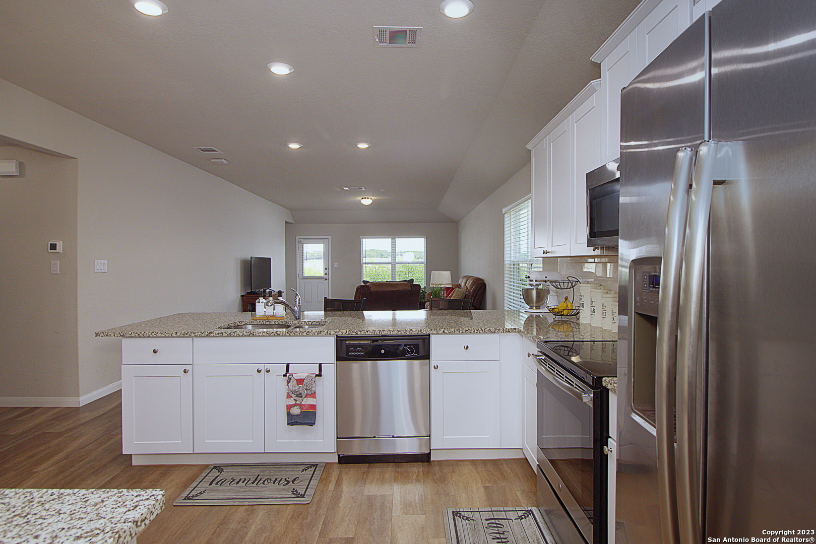 230 Holland Park, Schertz, TX 78108
