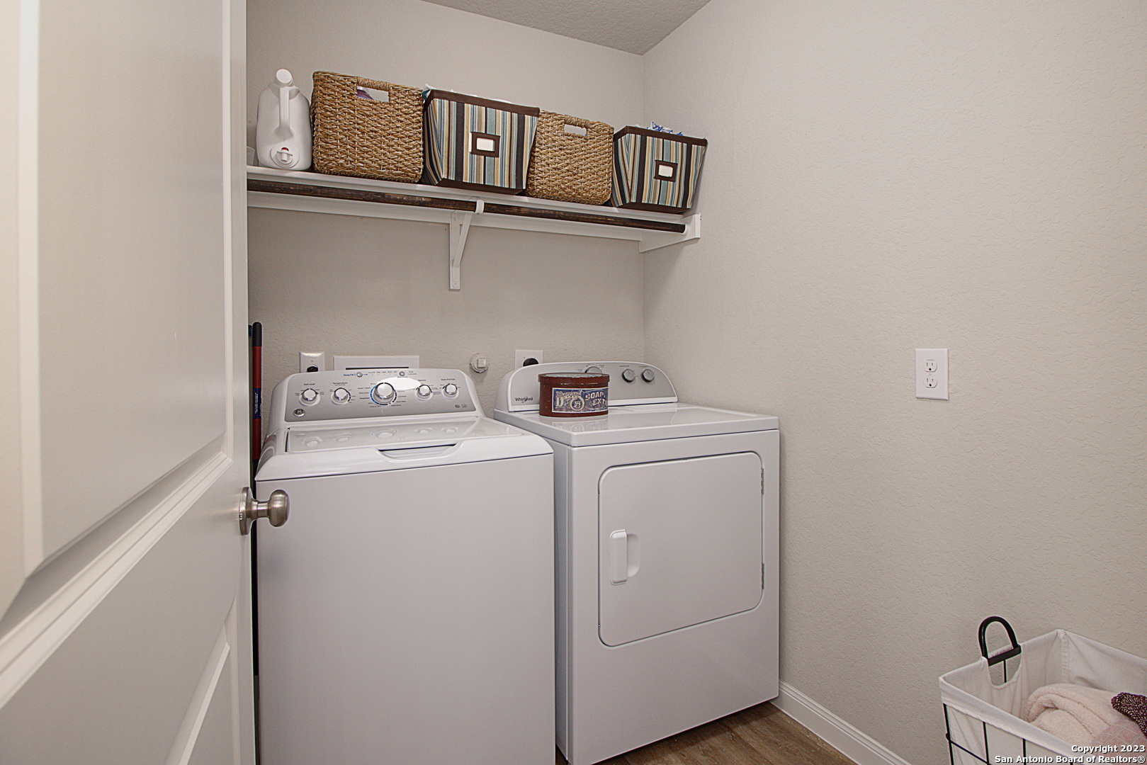 230 Holland Park, Schertz, TX 78108