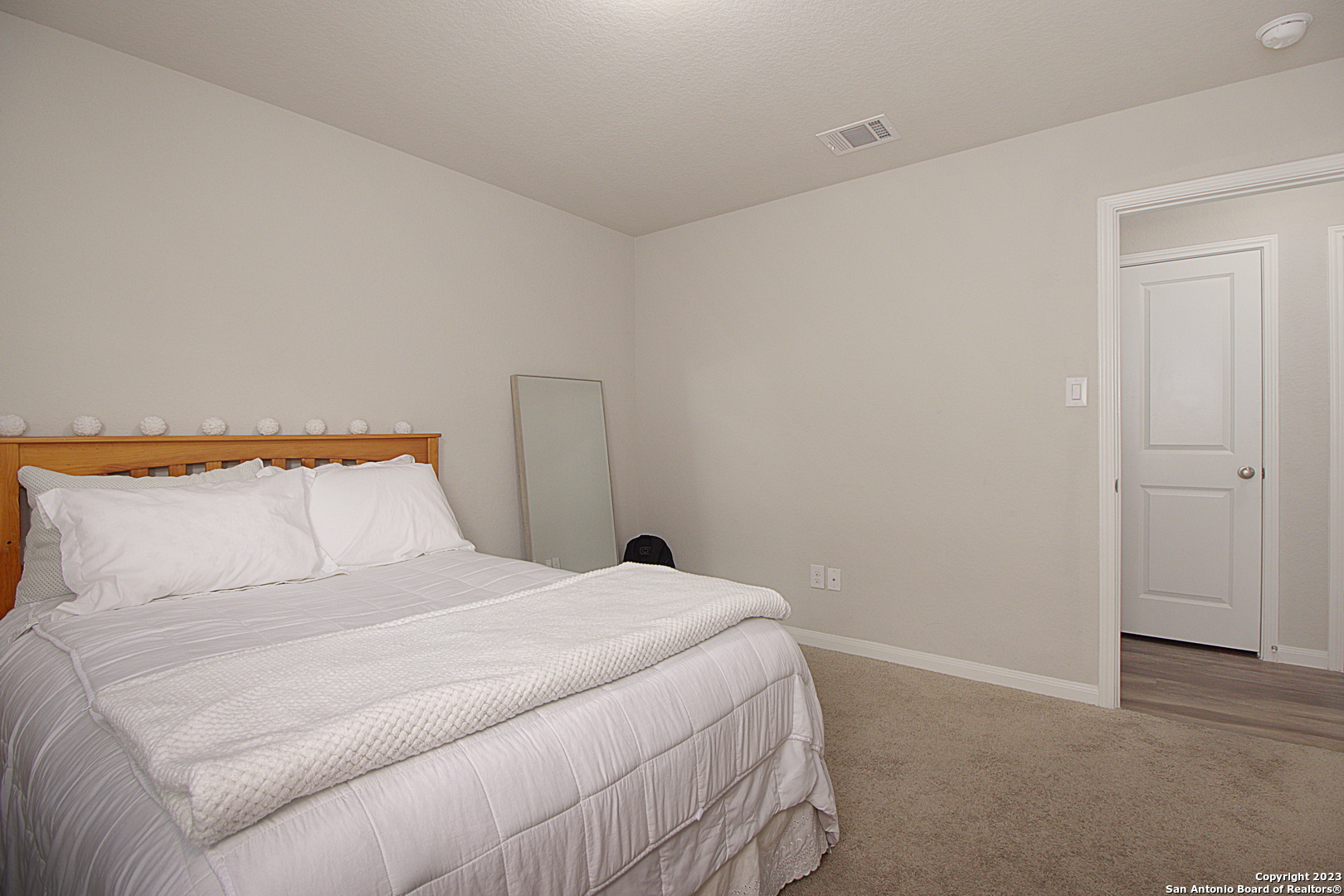 230 Holland Park, Schertz, TX 78108