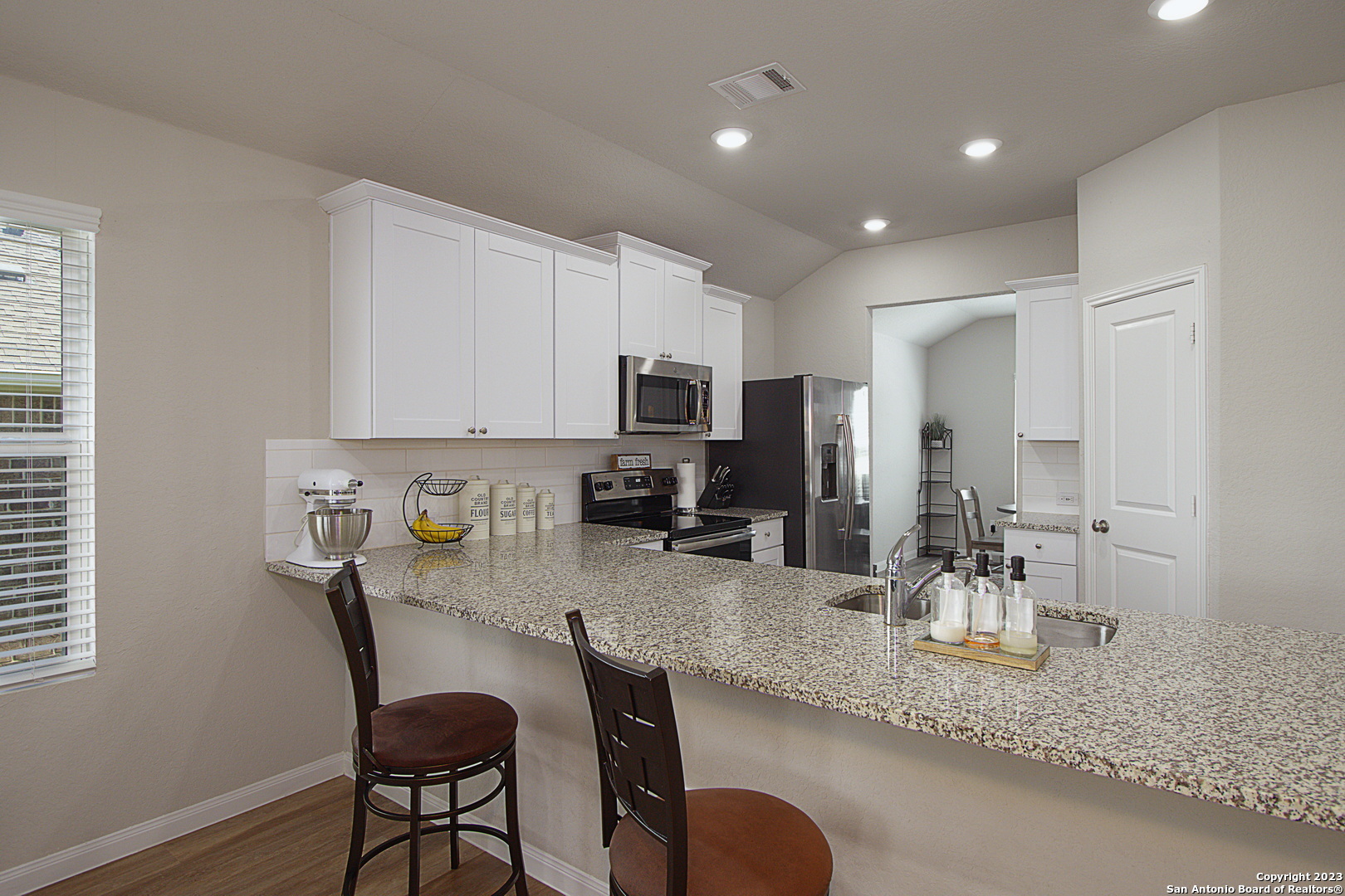 230 Holland Park, Schertz, TX 78108