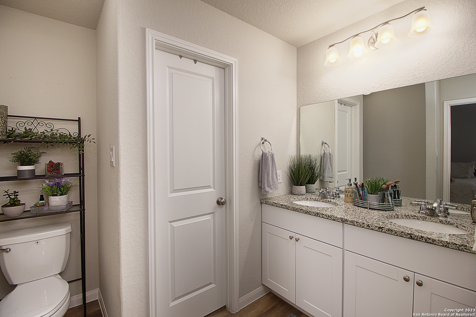 230 Holland Park, Schertz, TX 78108