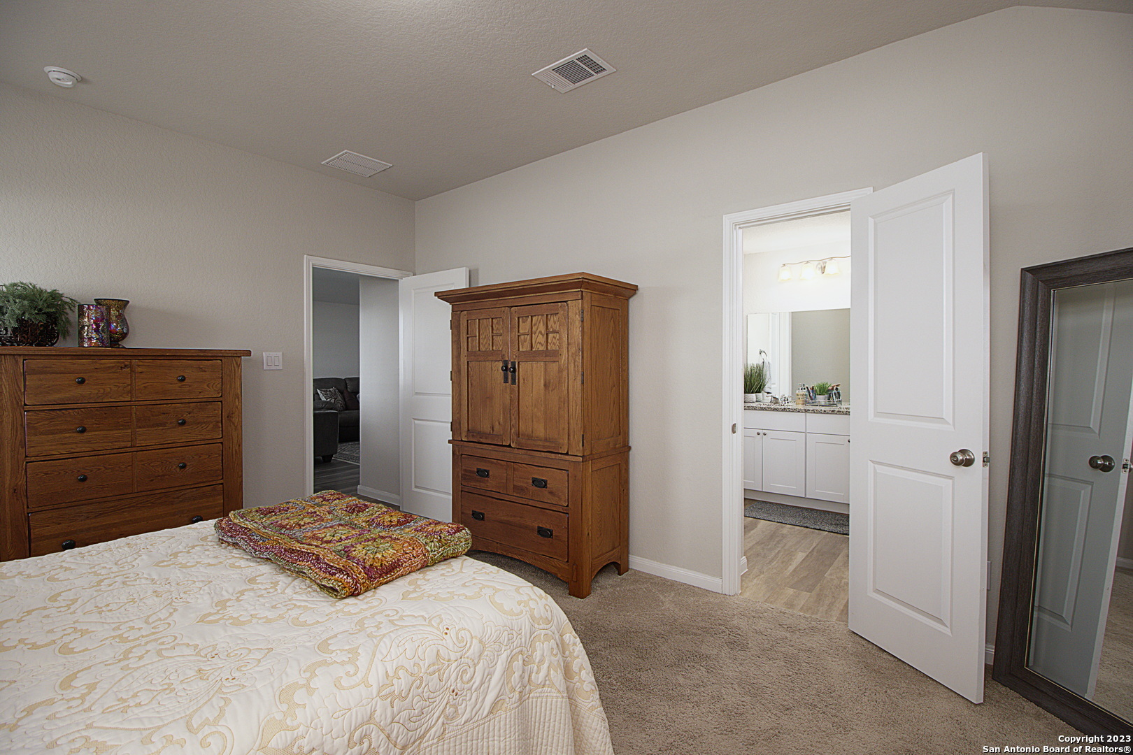 230 Holland Park, Schertz, TX 78108