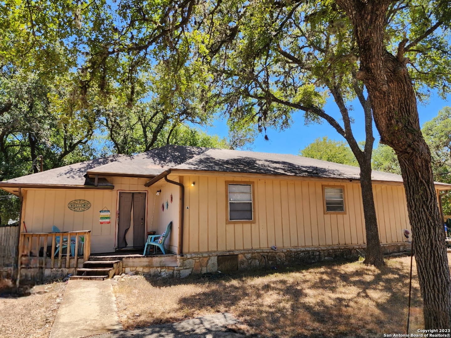 Photo of 1401 Clyde St in San Marcos, TX