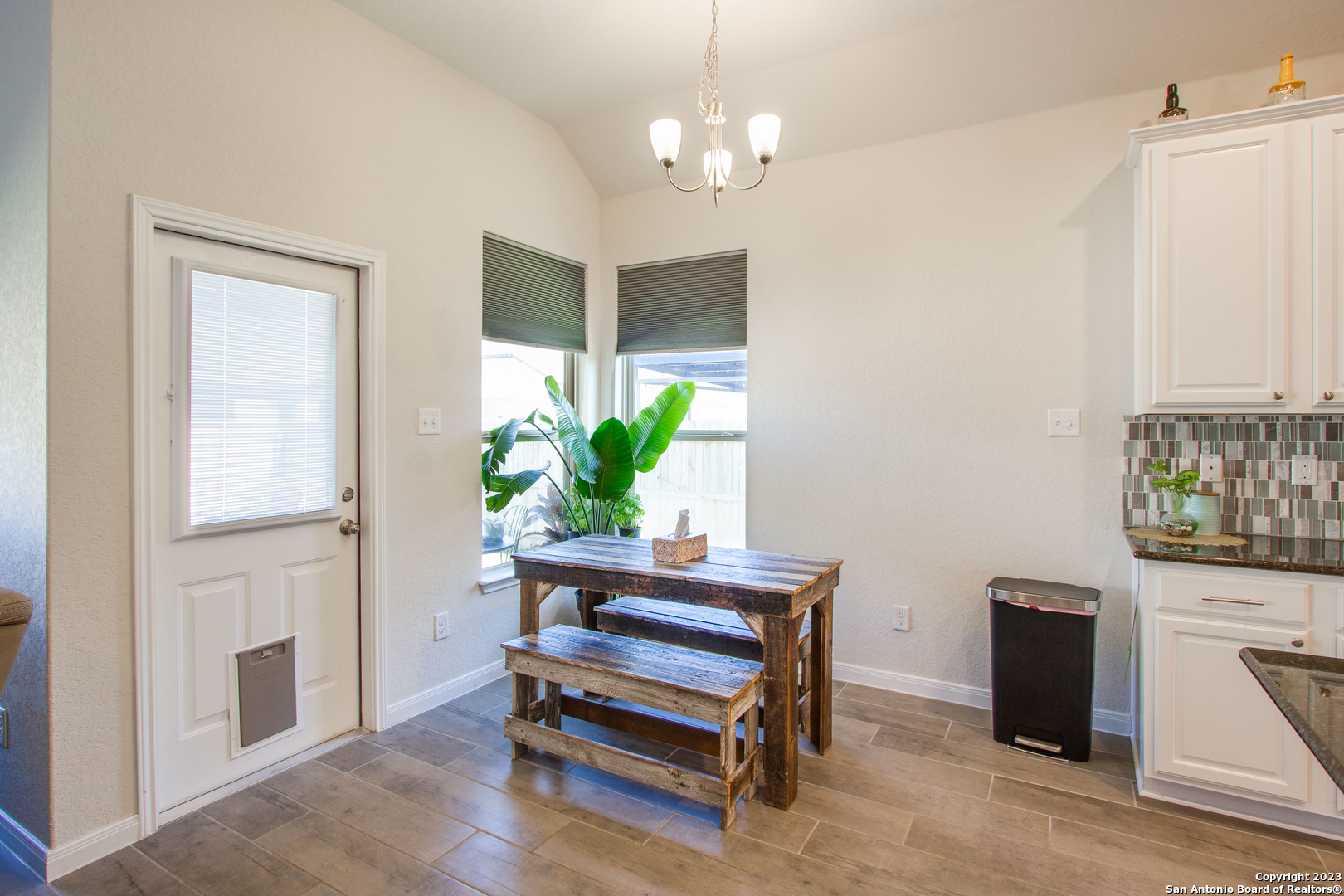 221 STAG WAY, Schertz, TX 78108