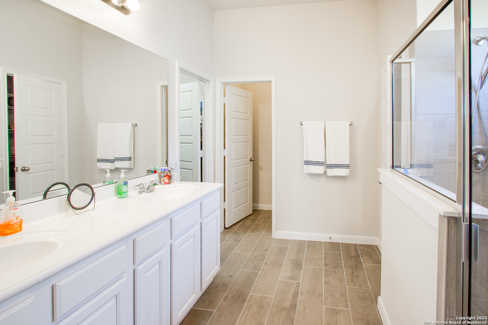 221 STAG WAY, Schertz, TX 78108