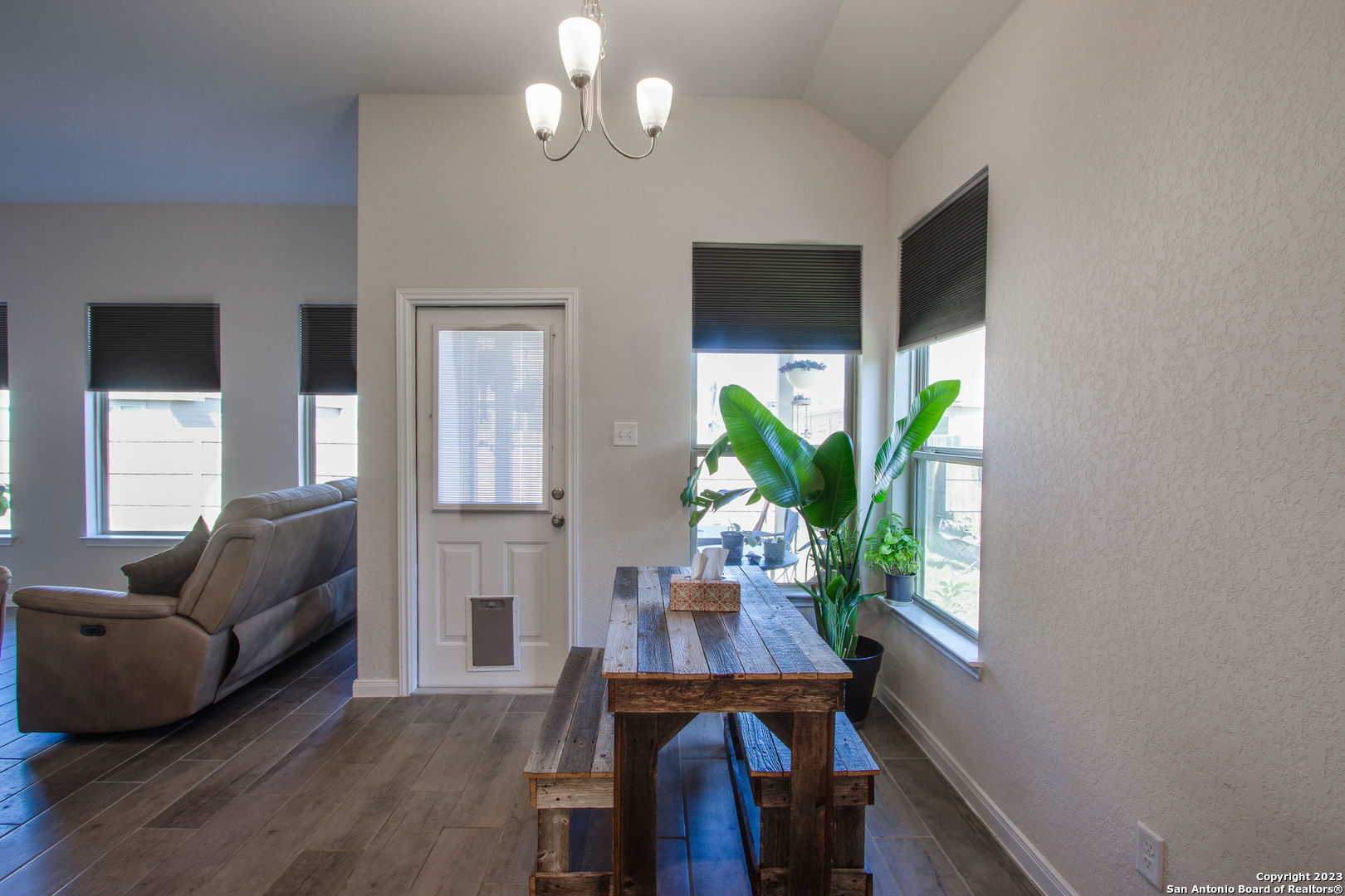 221 STAG WAY, Schertz, TX 78108