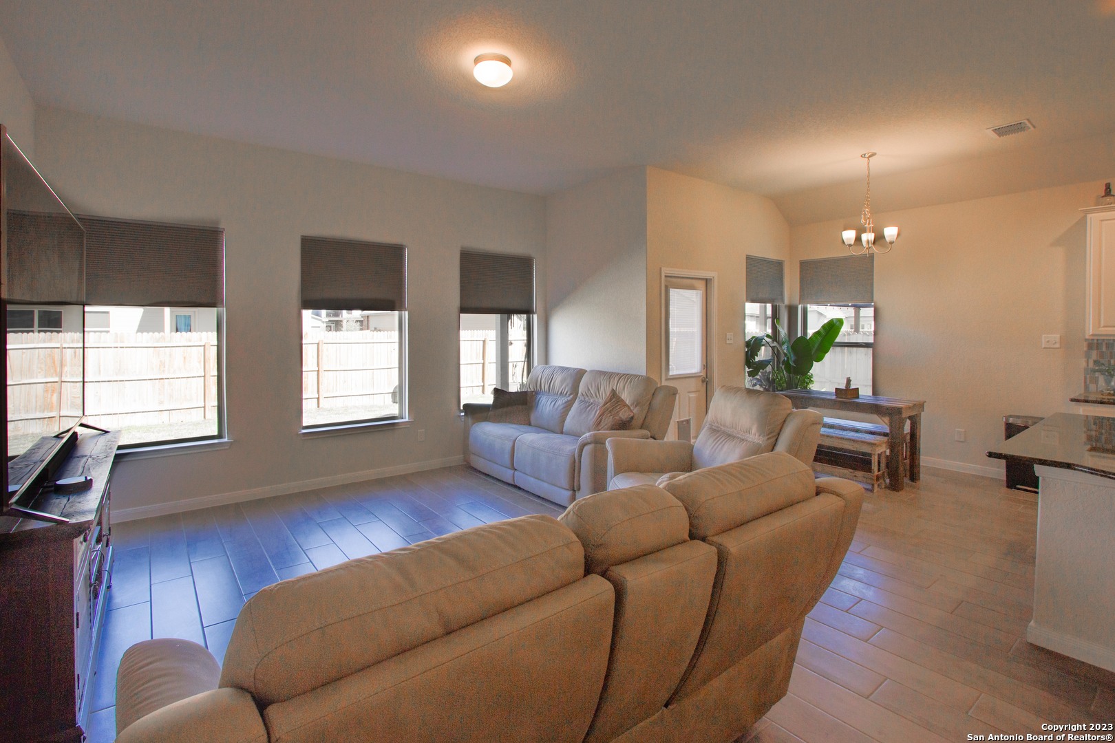 221 STAG WAY, Schertz, TX 78108