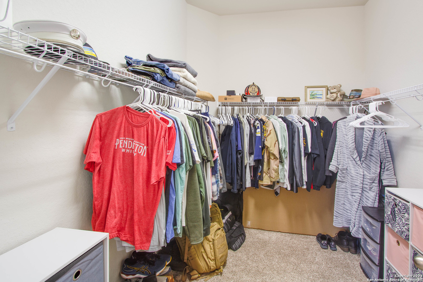 221 STAG WAY, Schertz, TX 78108