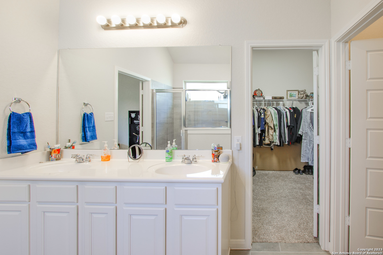 221 STAG WAY, Schertz, TX 78108