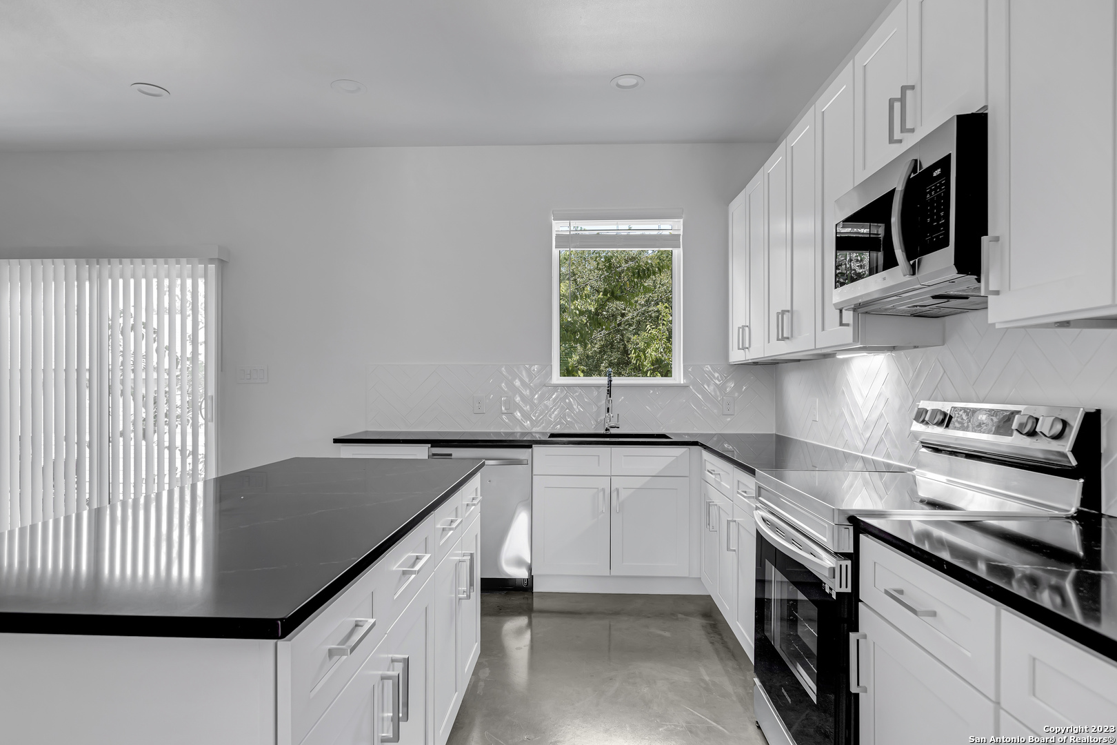 903 Piedmont Ave, San Antonio, TX 78210