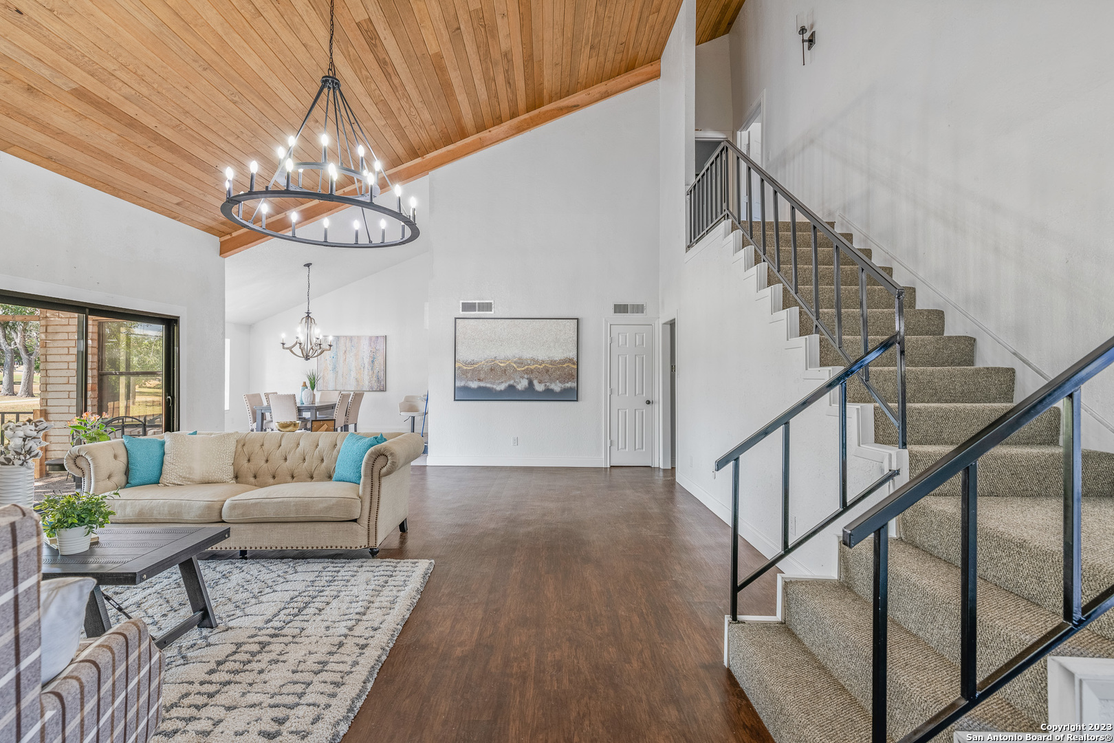 Photo of 544 Sand Bend Dr in Kerrville, TX