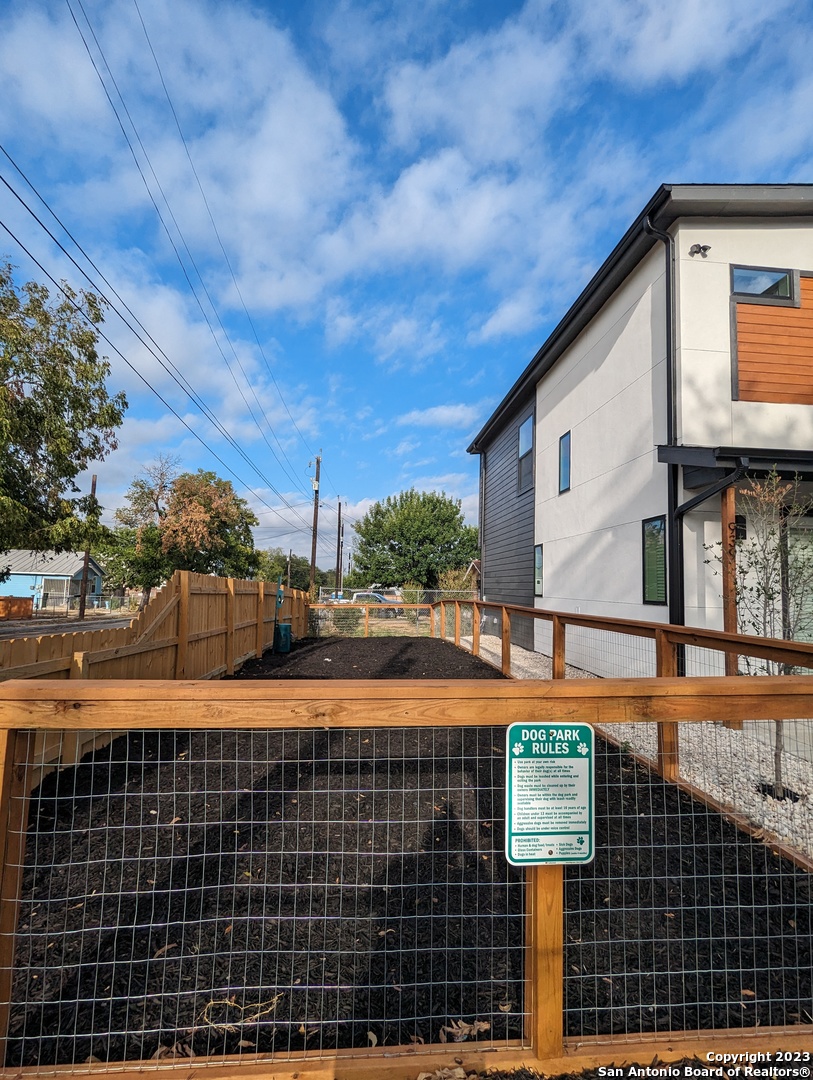 903 Piedmont Ave, San Antonio, TX 78210