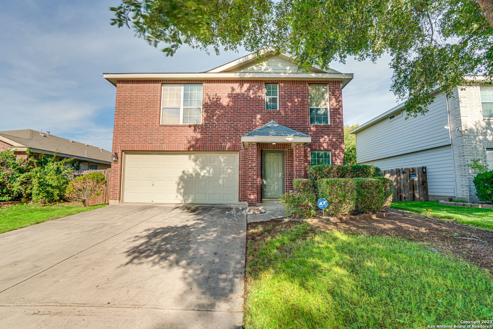 Photo of 10507 Artesia Wls in Universal City, TX