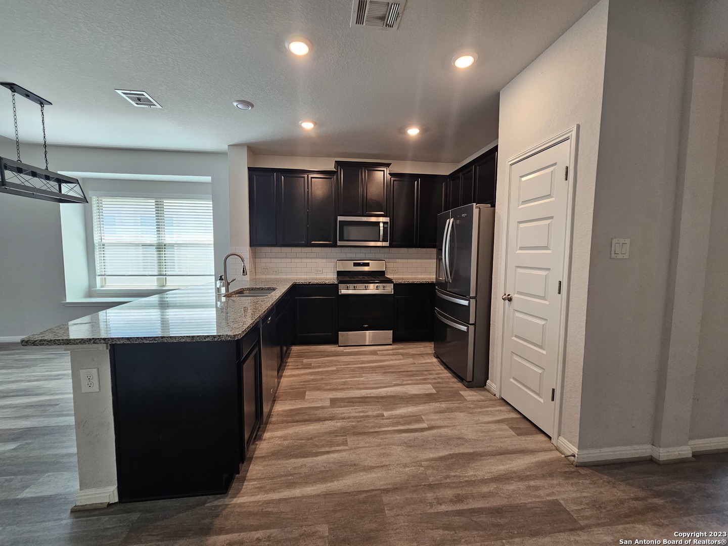 4714 NIGHT HERDER, St Hedwig, TX 78152