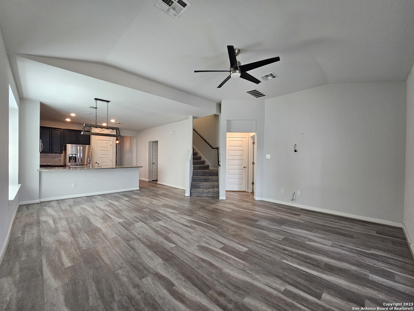 4714 NIGHT HERDER, St Hedwig, TX 78152