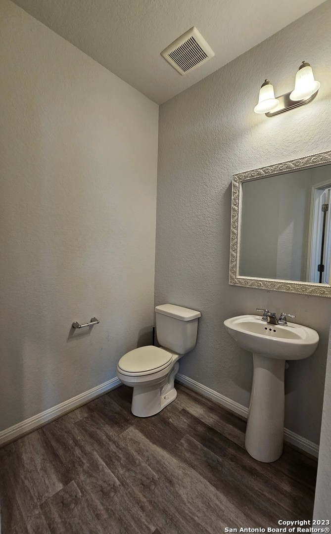4714 NIGHT HERDER, St Hedwig, TX 78152