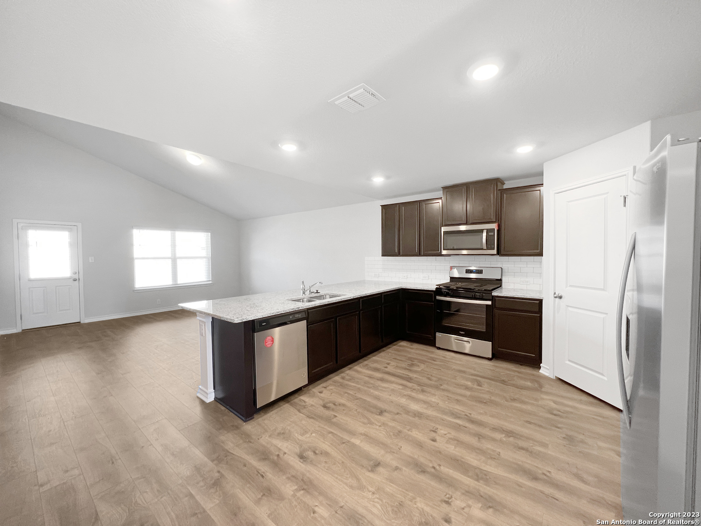 13611 Boothe Grove, San Antonio, TX 78254