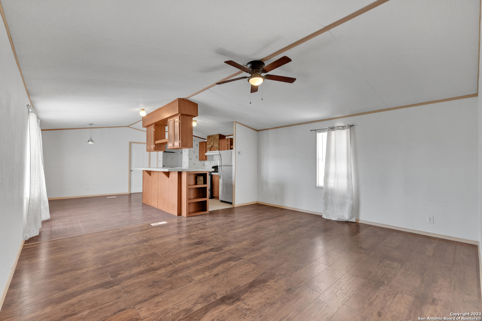 1956 MOGFORD RD San Antonio TX 782649224 Brohill Realty LTD