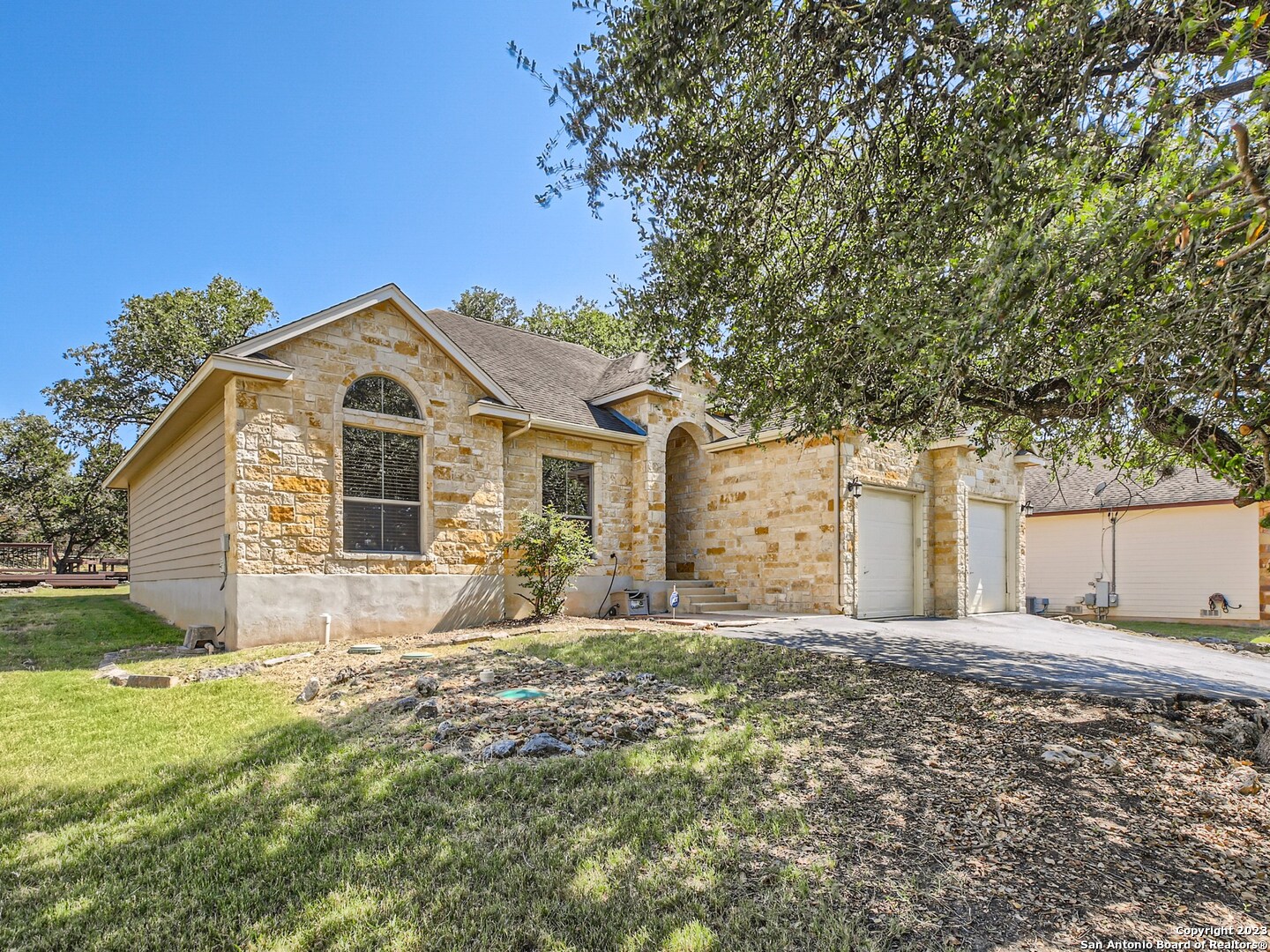 Photo of 570 Cypress Pass Rd in Spring Branch, TX