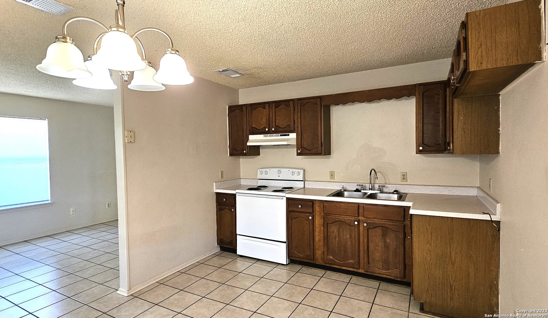 1534 EICHEN RD, New Braunfels, TX 78130