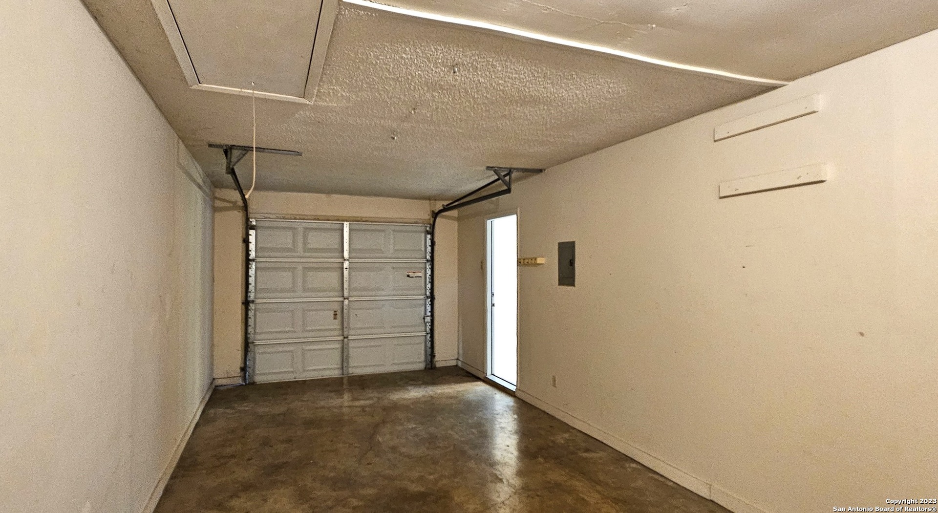 1534 EICHEN RD, New Braunfels, TX 78130