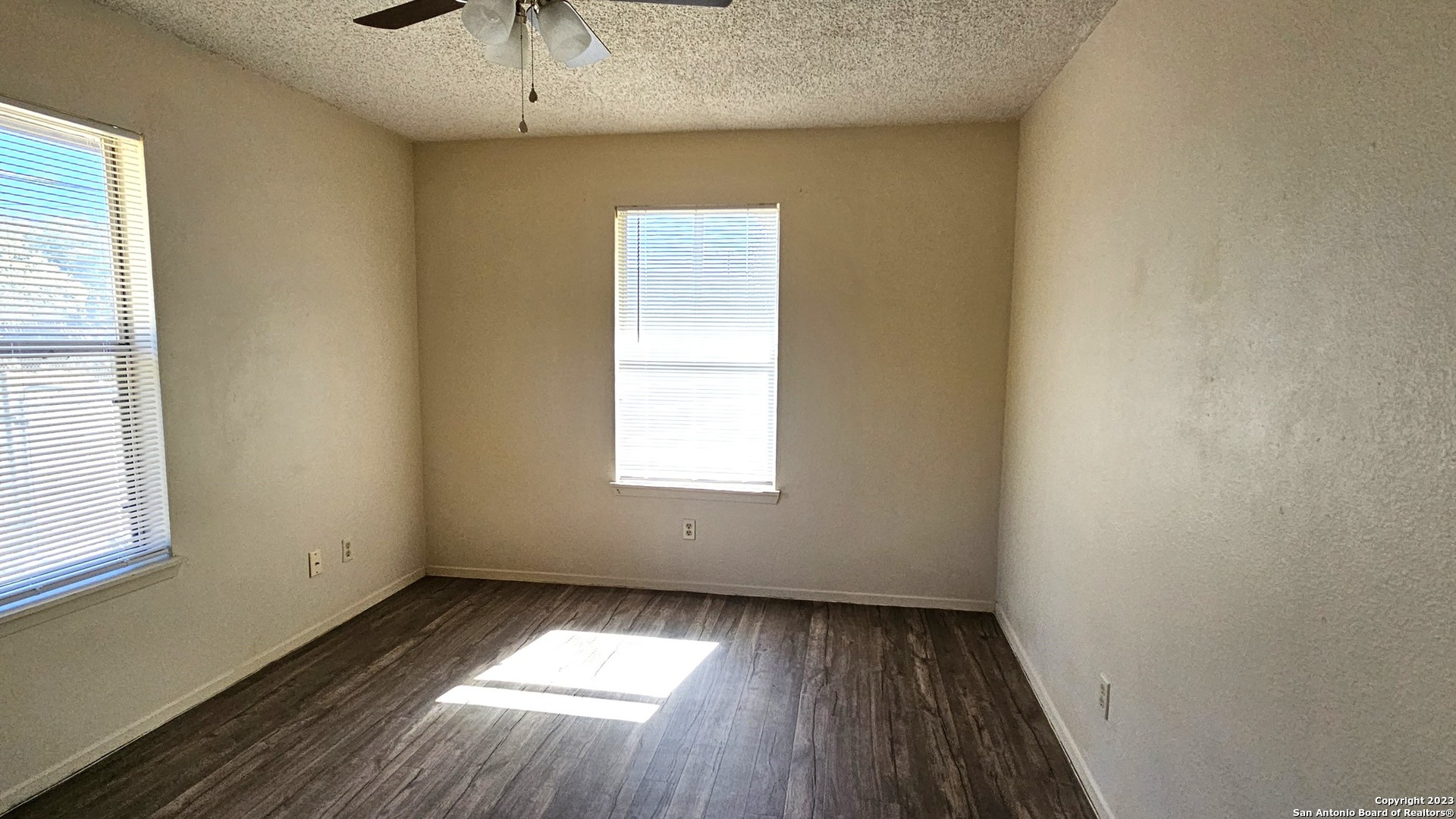 1534 EICHEN RD, New Braunfels, TX 78130