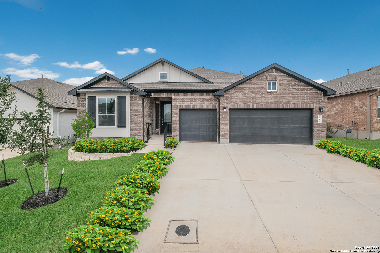 Photo of 317 Vuelo St in New Braunfels, TX