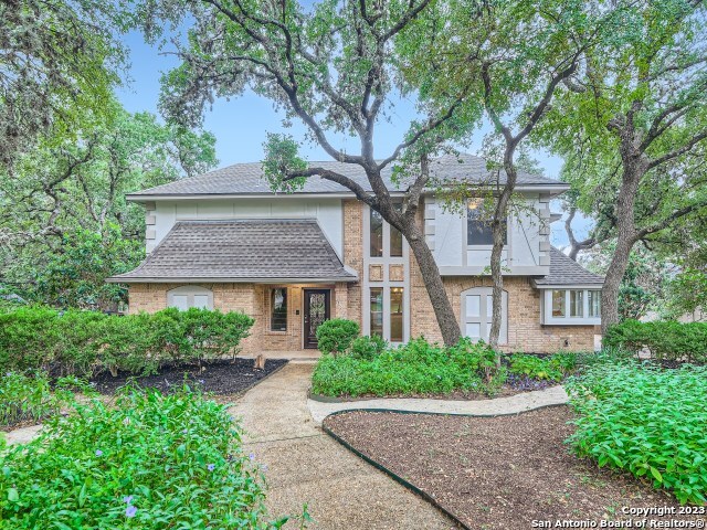 Photo of 10810 Hunters Wy in Helotes, TX