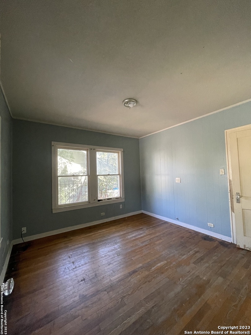 1406 WYOMING ST, San Antonio, TX 78203