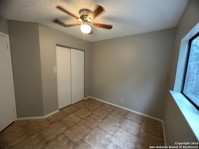 2919 BEECH PLAIN DR, San Antonio, TX 78245
