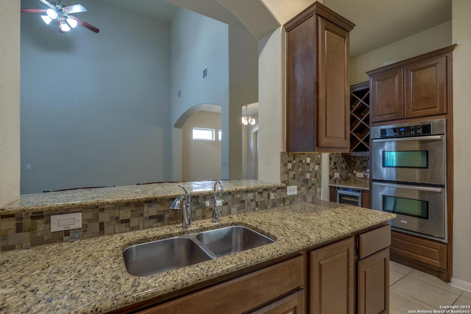 242 Tranquil Oak, San Antonio, TX 78260