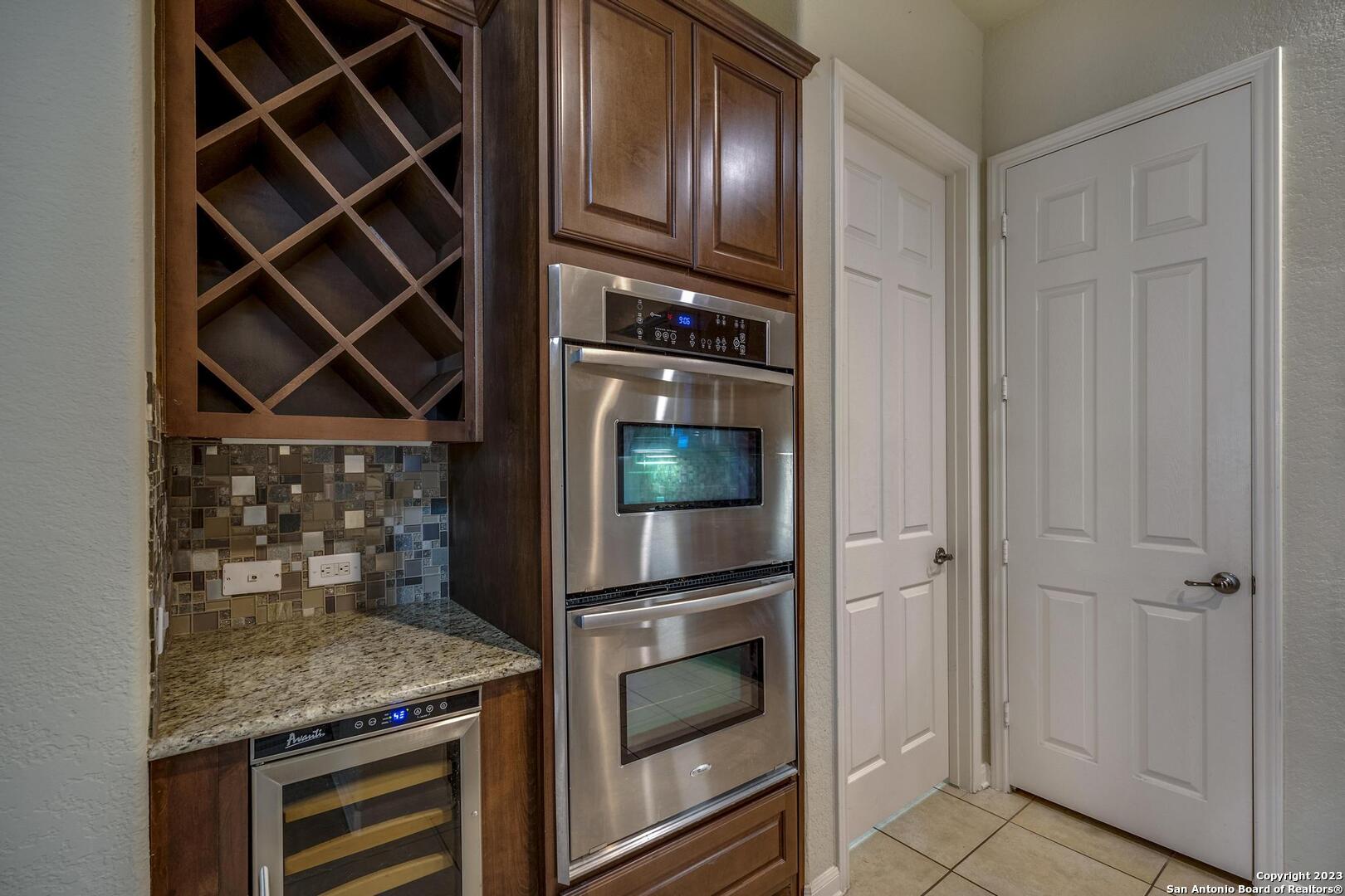 242 Tranquil Oak, San Antonio, TX 78260