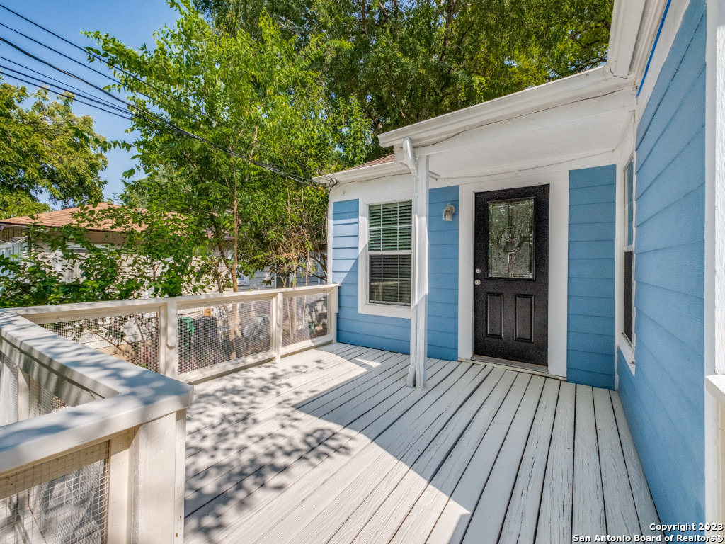 Photo of 525 Abiso Ave in Alamo Heights, TX