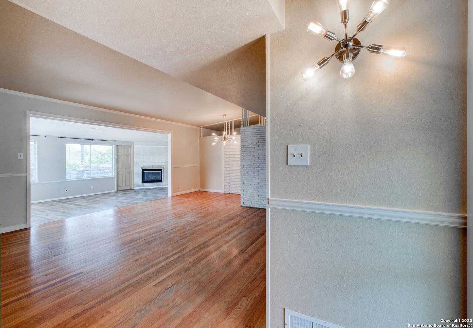130 SOUTHILL RD, San Antonio, TX 78201