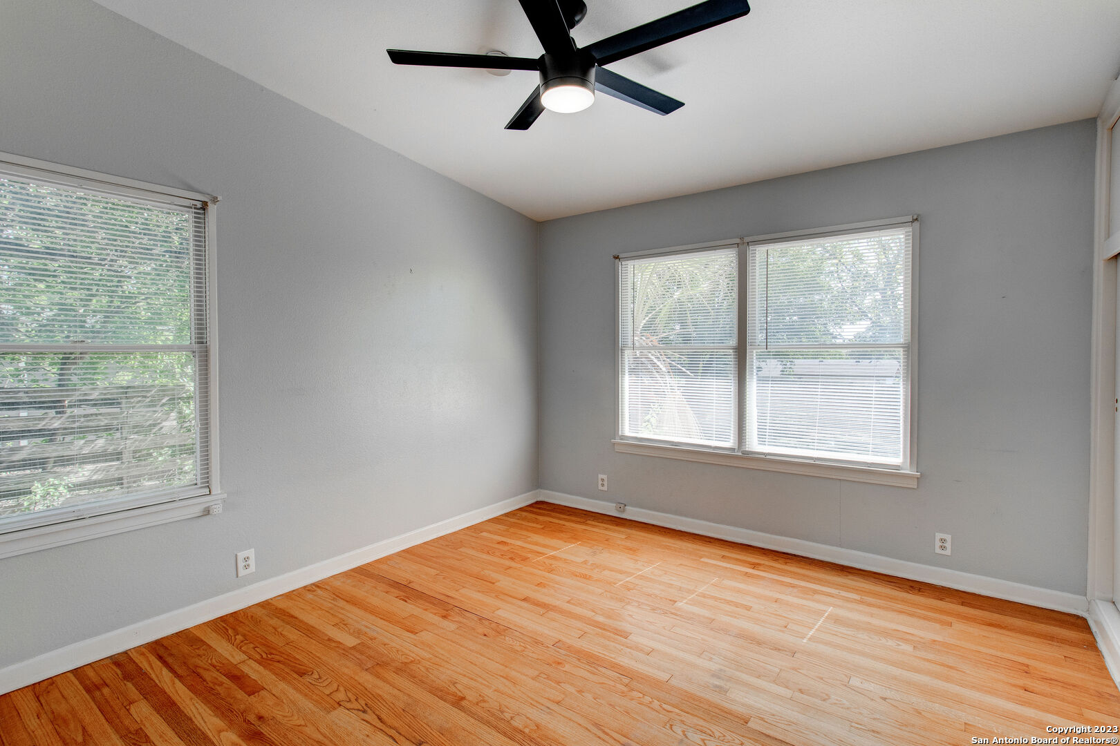 130 SOUTHILL RD, San Antonio, TX 78201