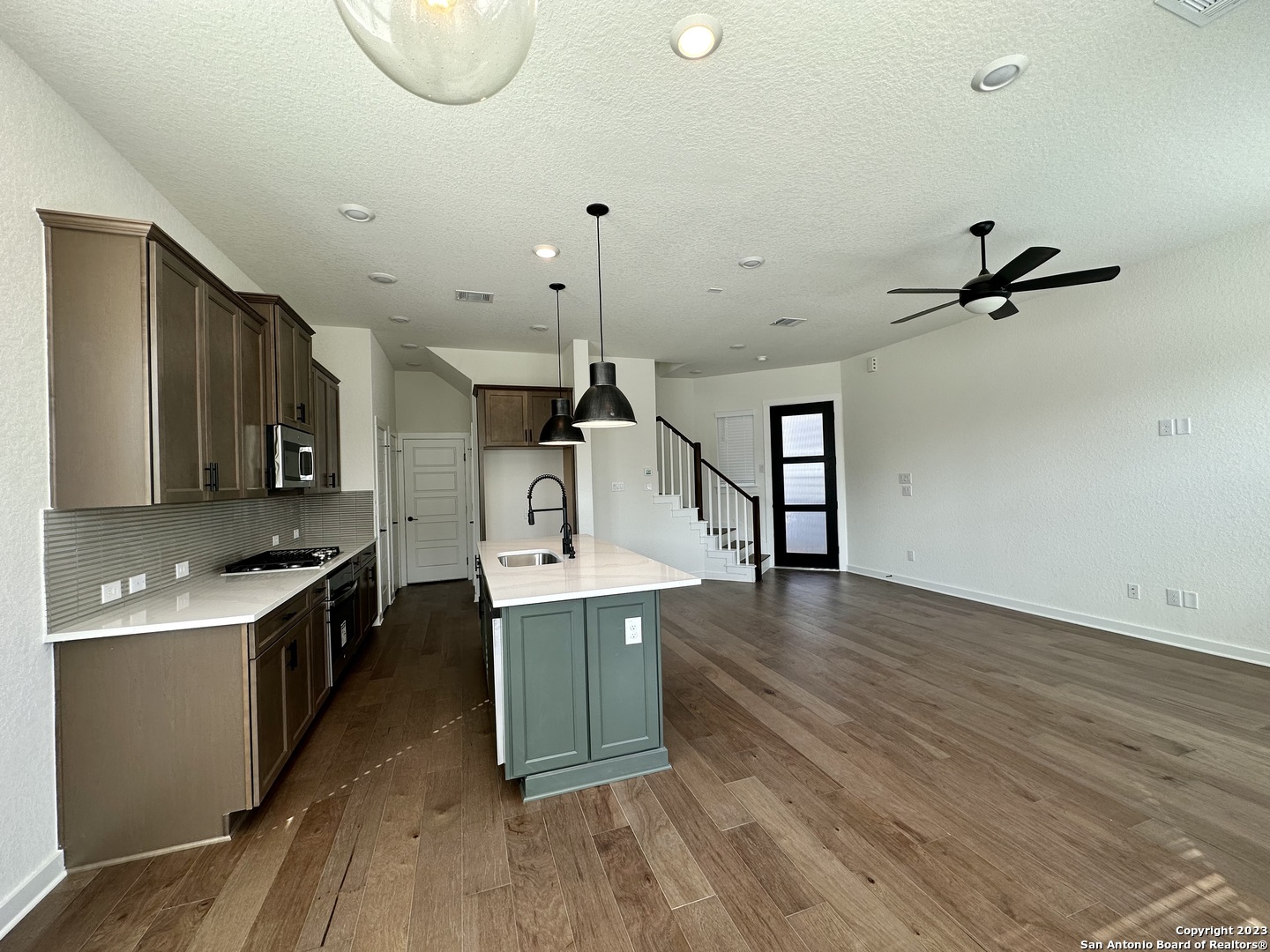 5843 Whitby Rd, #2, San Antonio, TX 78240