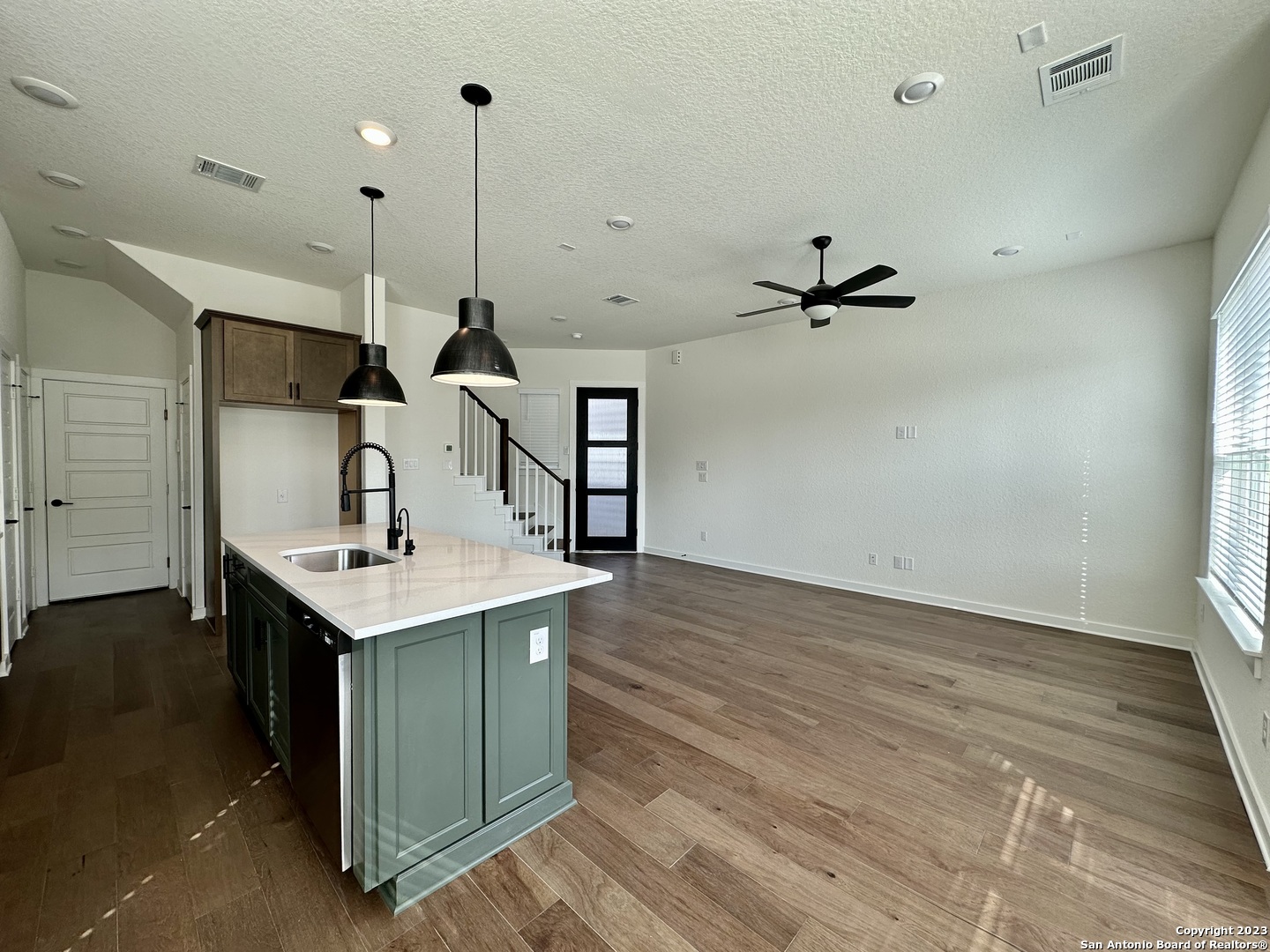 5843 Whitby Rd, #2, San Antonio, TX 78240