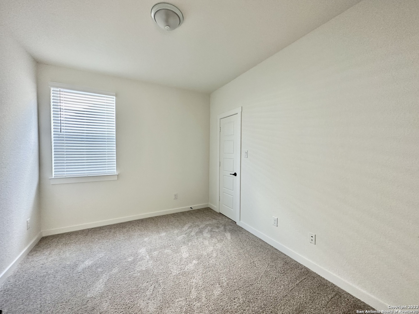 5843 Whitby Rd, #2, San Antonio, TX 78240