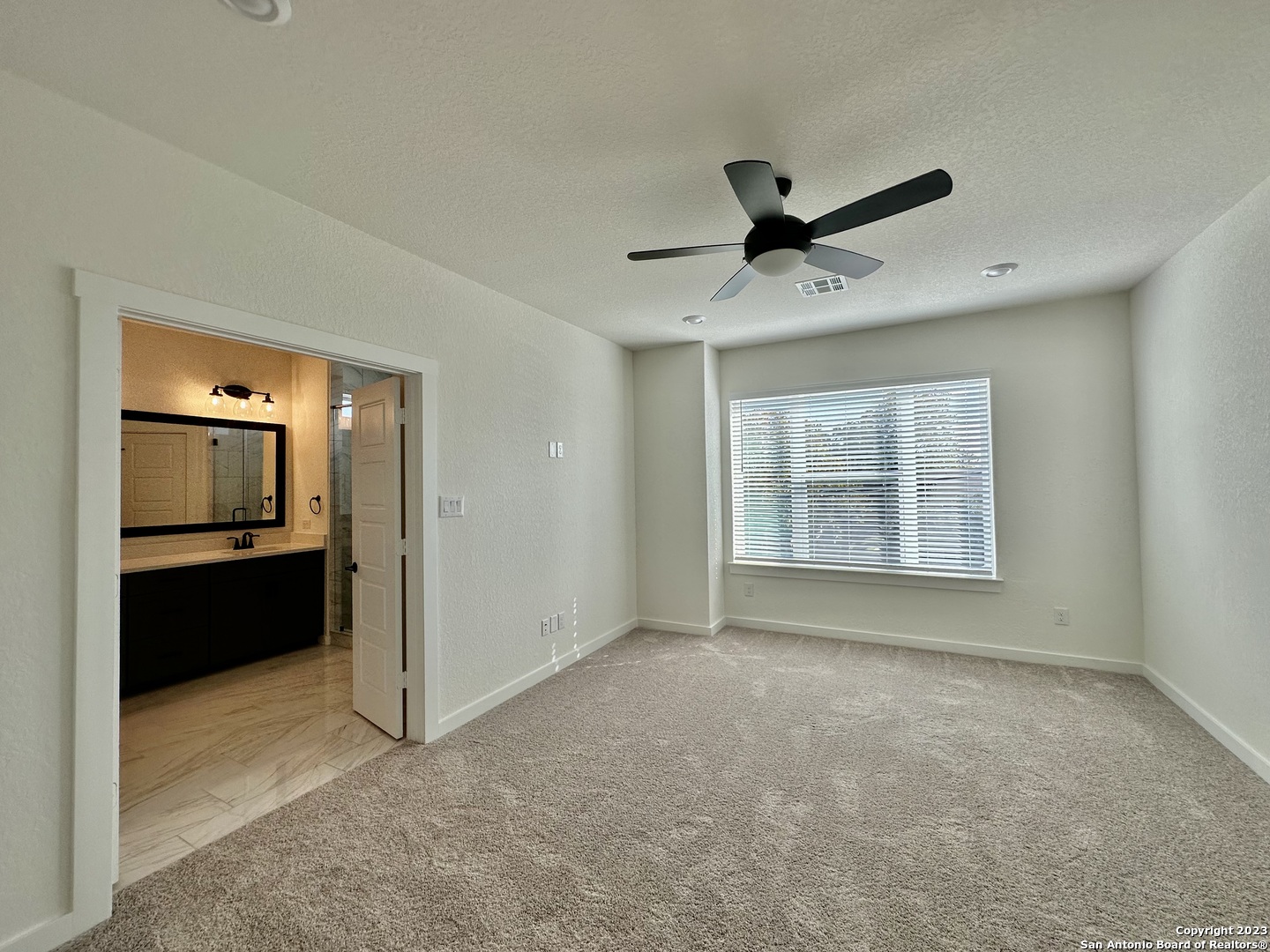 5843 Whitby Rd, #2, San Antonio, TX 78240