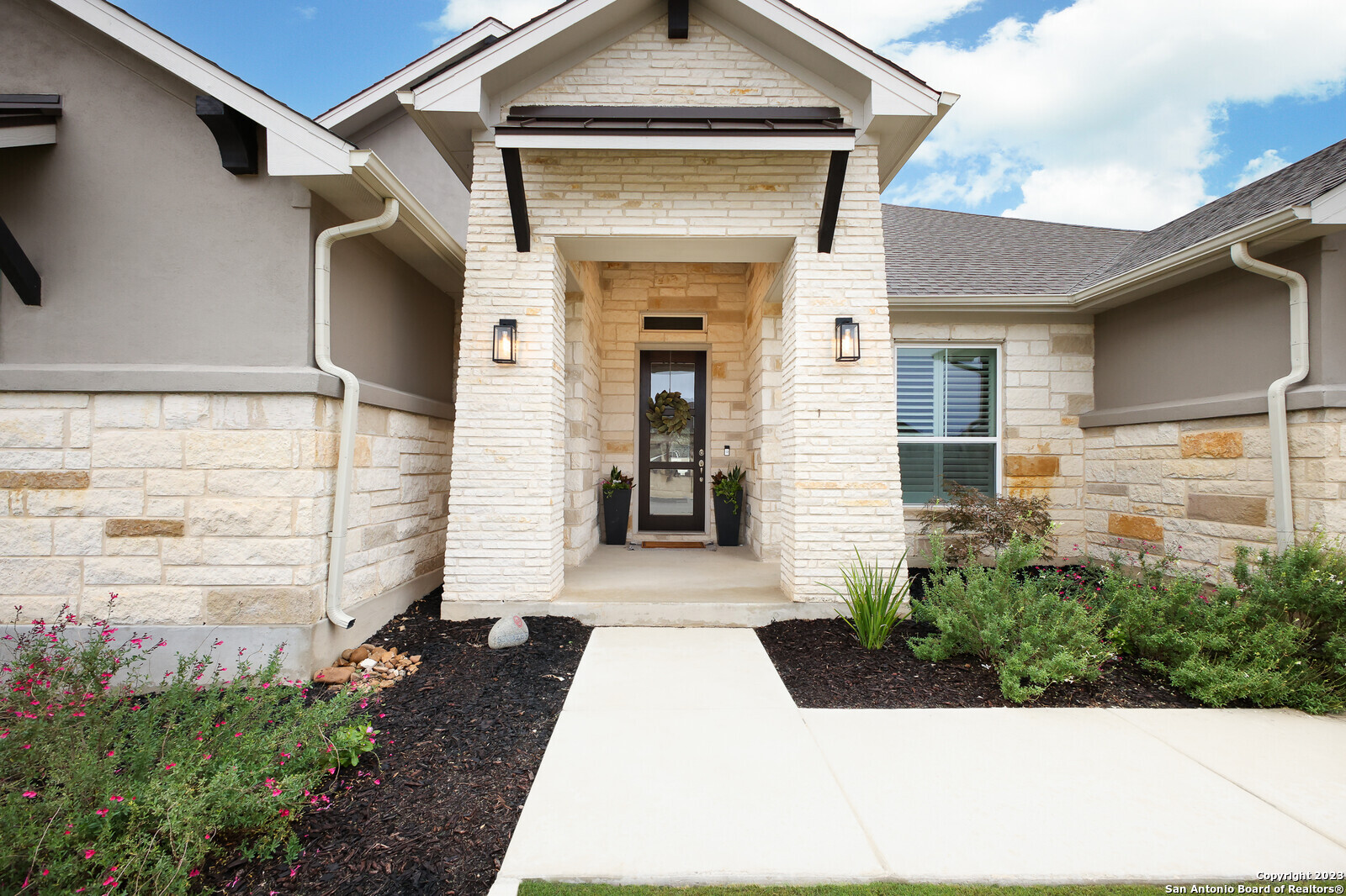Photo of 29814 Millstone Rdg in Boerne, TX