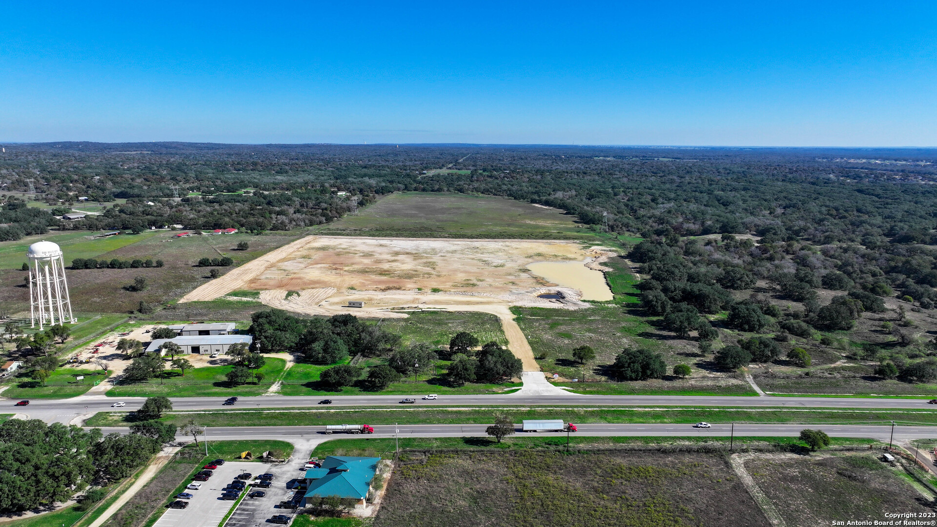 Photo of 6506 Us Hwy 181 N in Floresville, TX