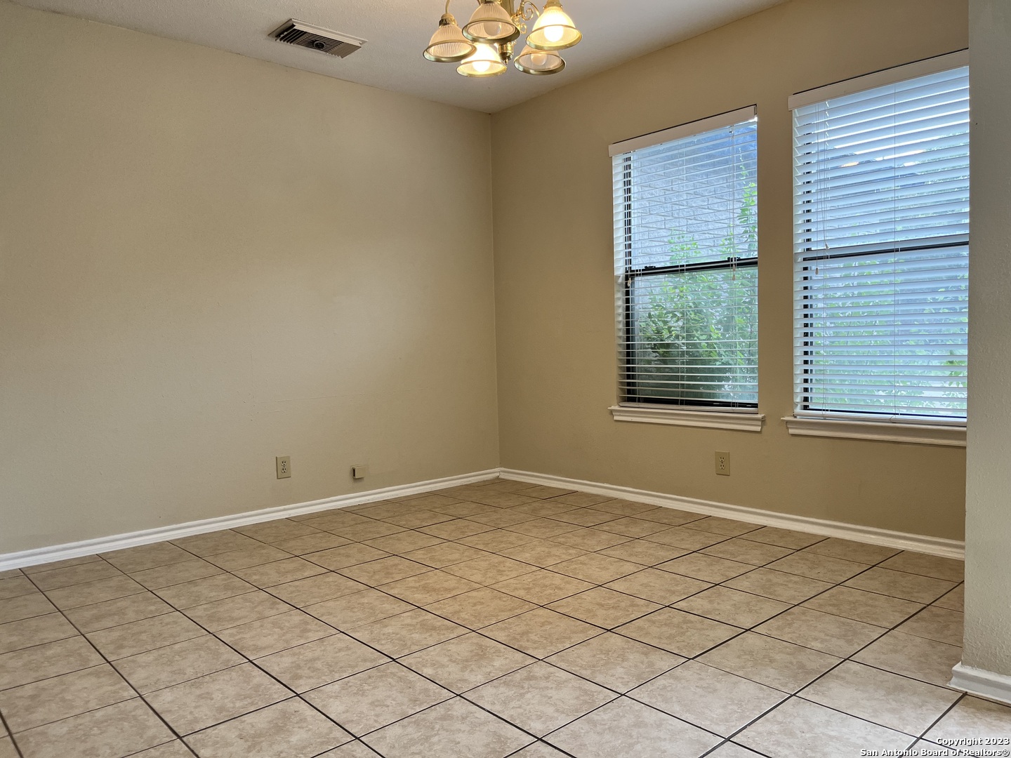 8843 CHARTER PT, San Antonio, TX 78250