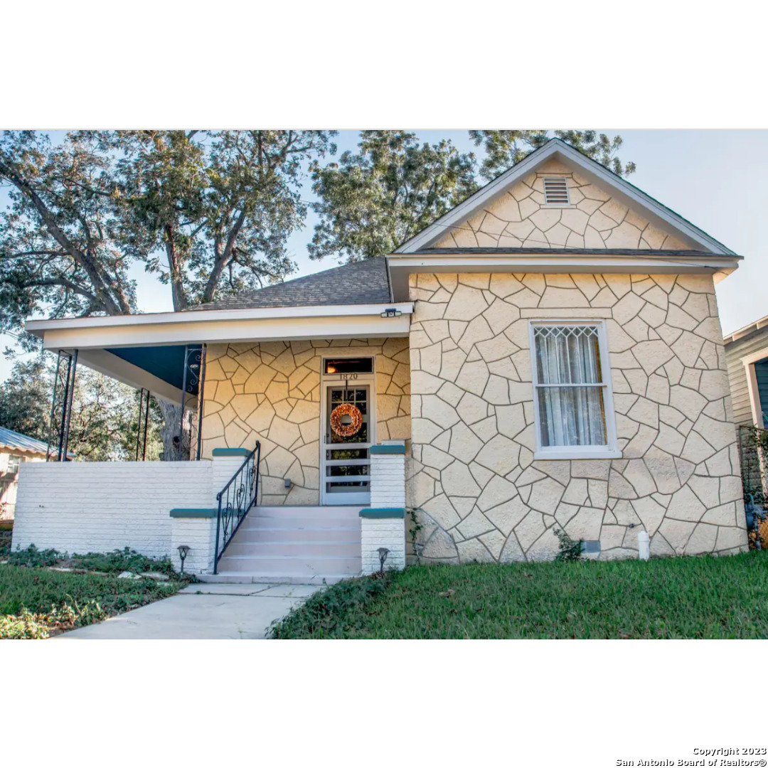 Photo of 1820 Houston St in San Antonio, TX