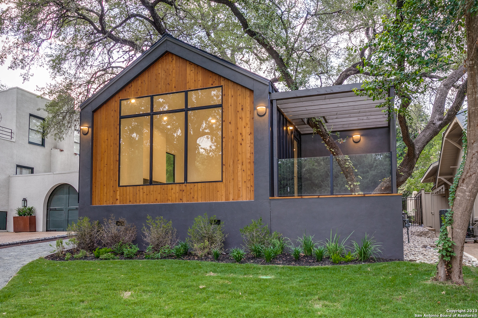 Photo of 119 Grant Ave in Alamo Heights, TX