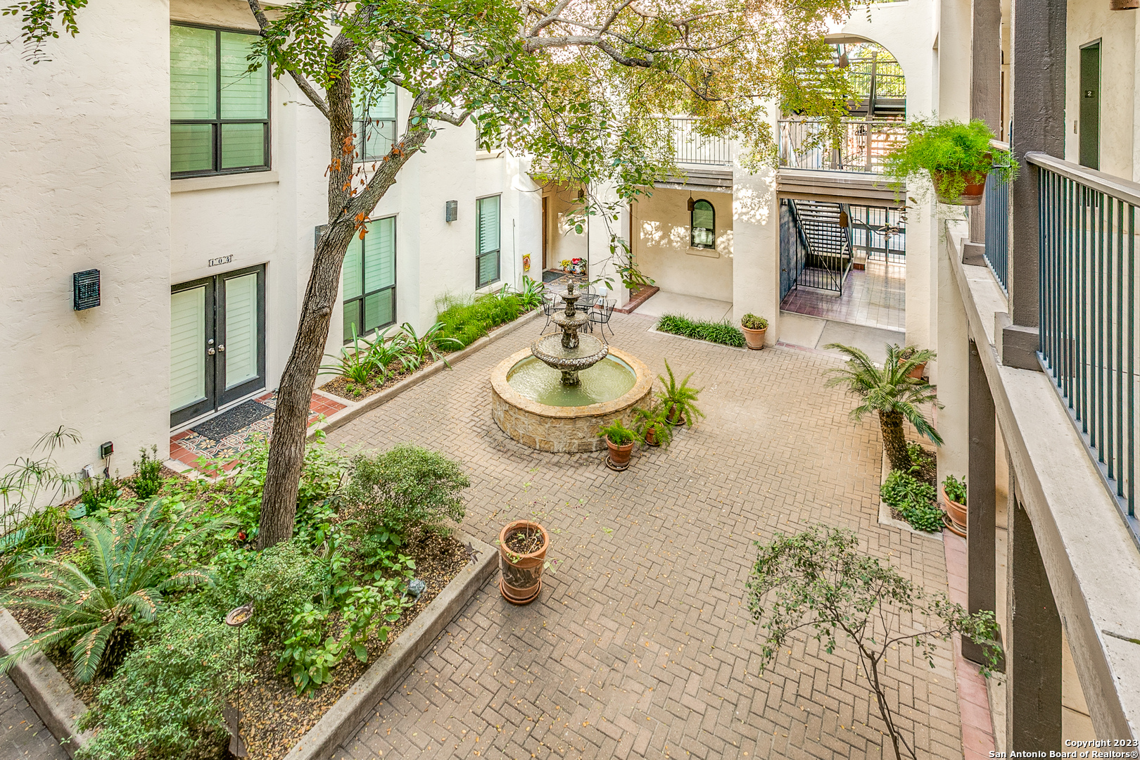 Photo of 221 Lexington Ave in San Antonio, TX