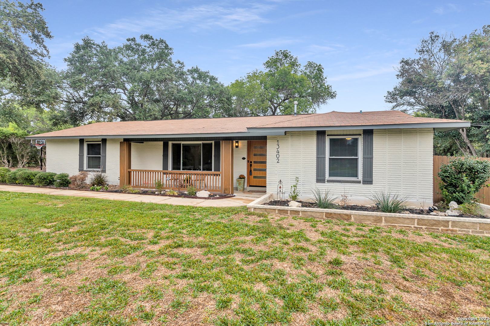 Photo of 13402 Circle A Trl in Helotes, TX